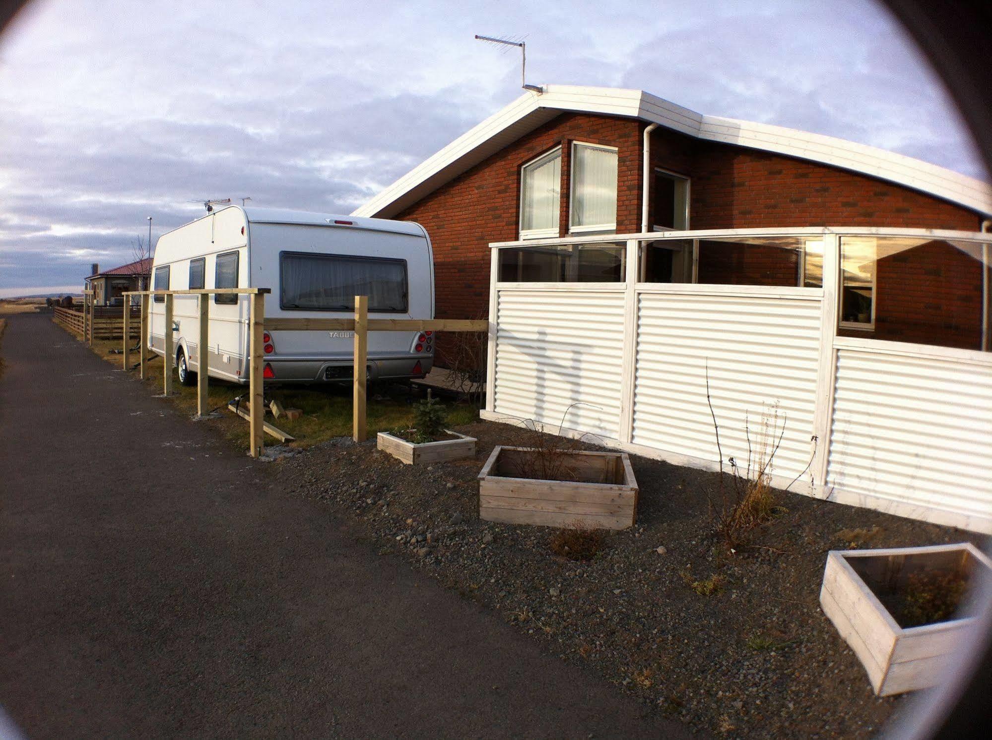 Guesthouse Bjarney Selfoss Exterior photo